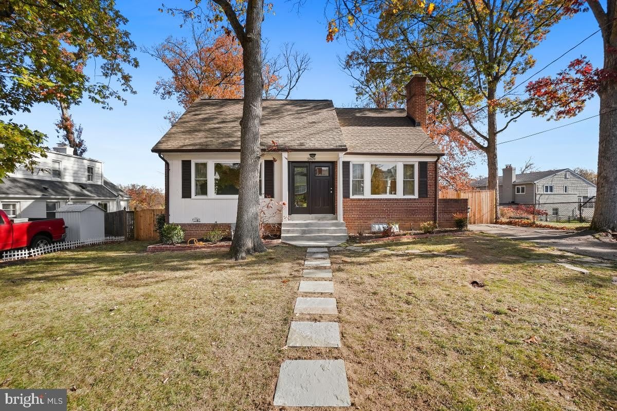 2809 PIERPONT Street