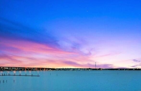 101 S Colorado Avenue