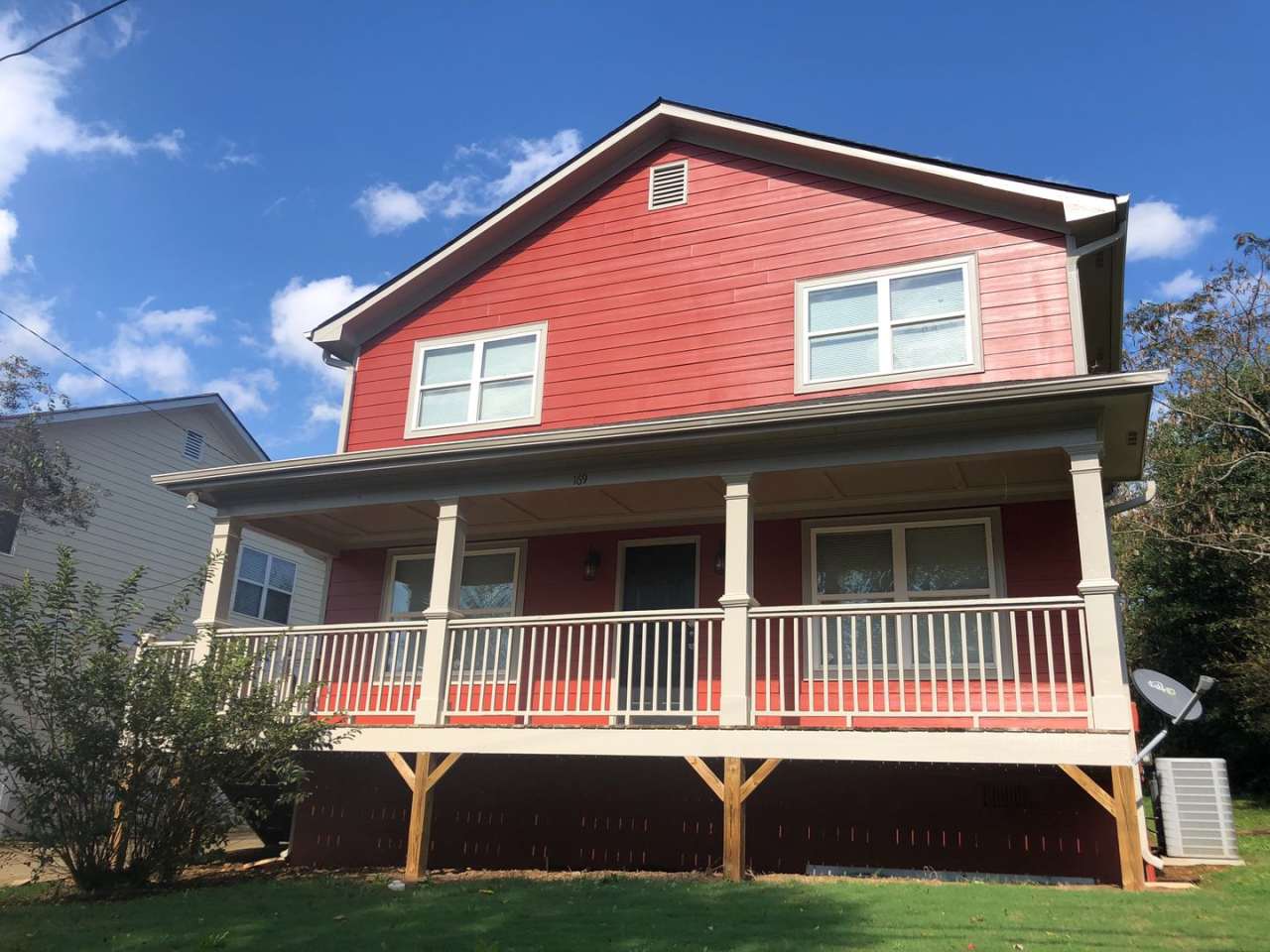 PRE-LEASING FOR FALL 2026!