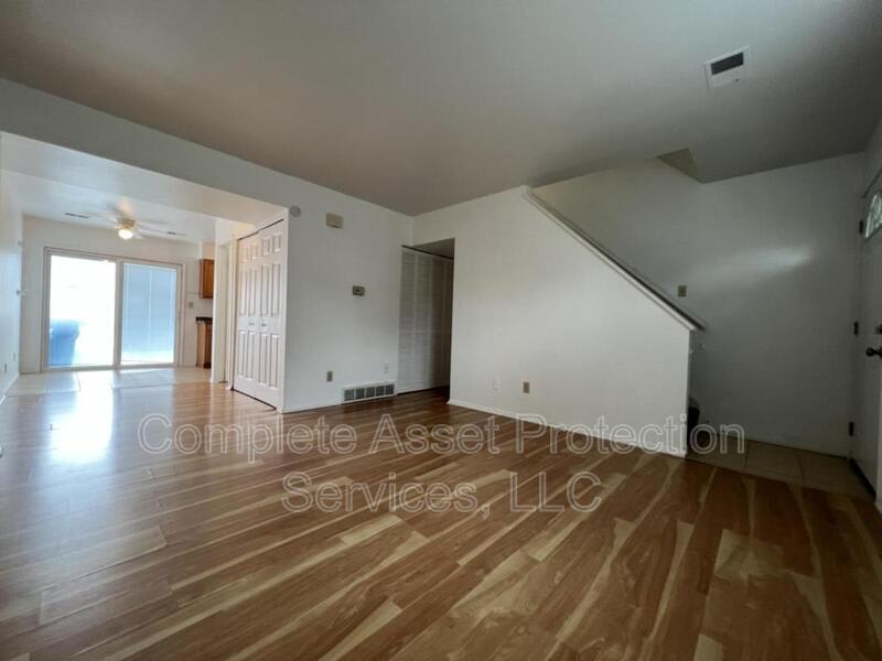 2222 East Glendale Blvd