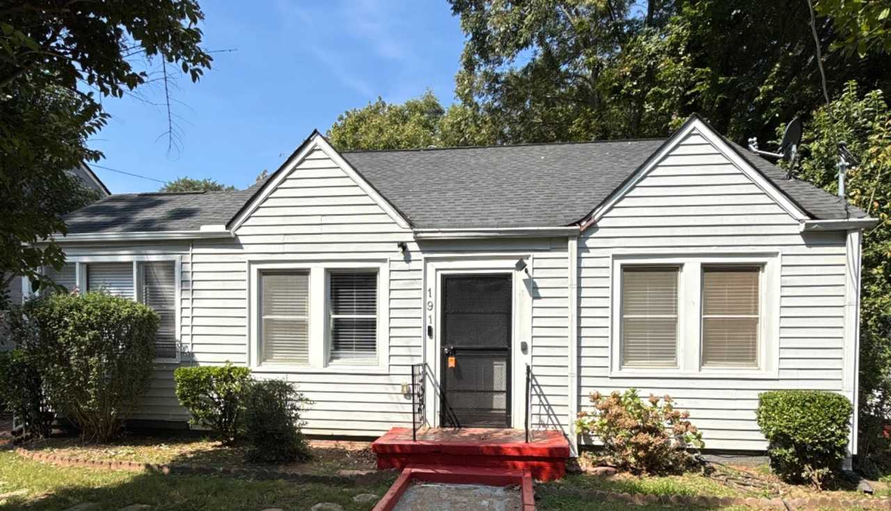 4 Bed 2 Bath in Atlanta!