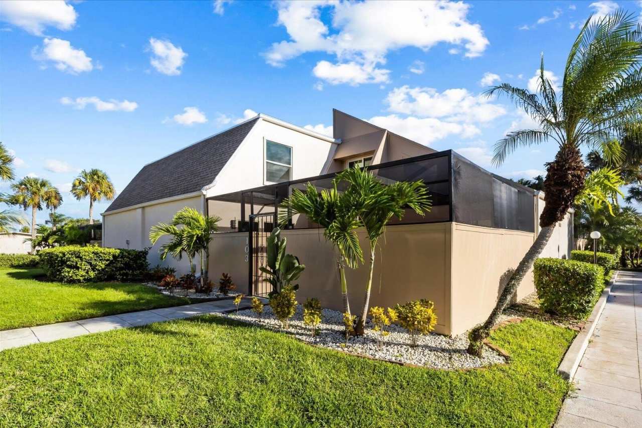 1100 SE Mitchell Avenue