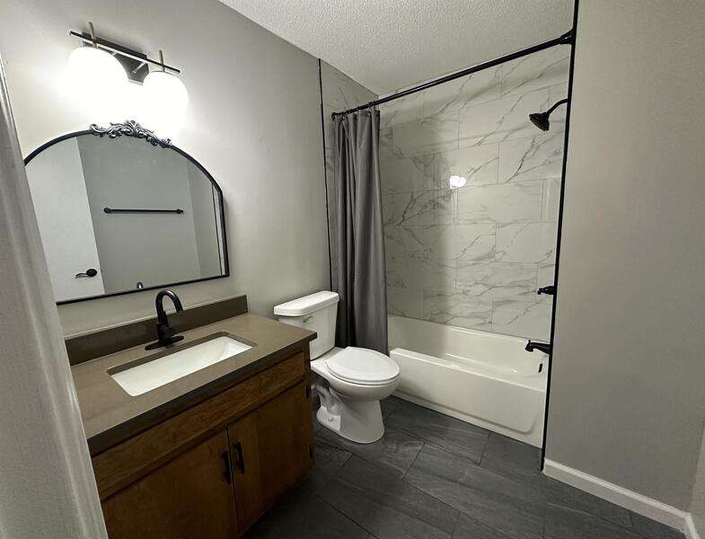 408-410 Arkansas Street - 410