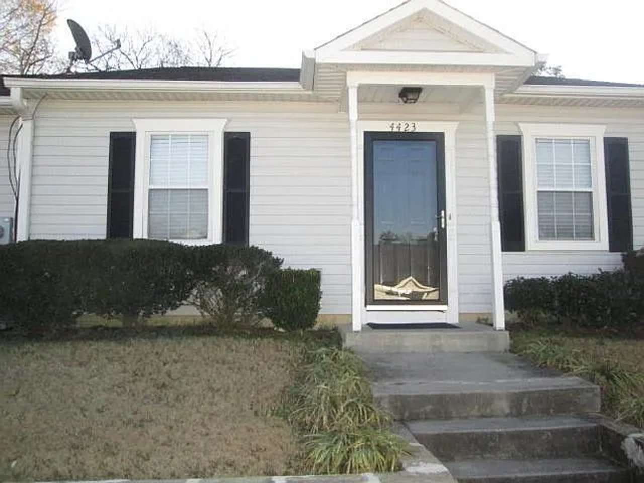 4423 Misty Cove Court- MOVE IN SPECIAL!