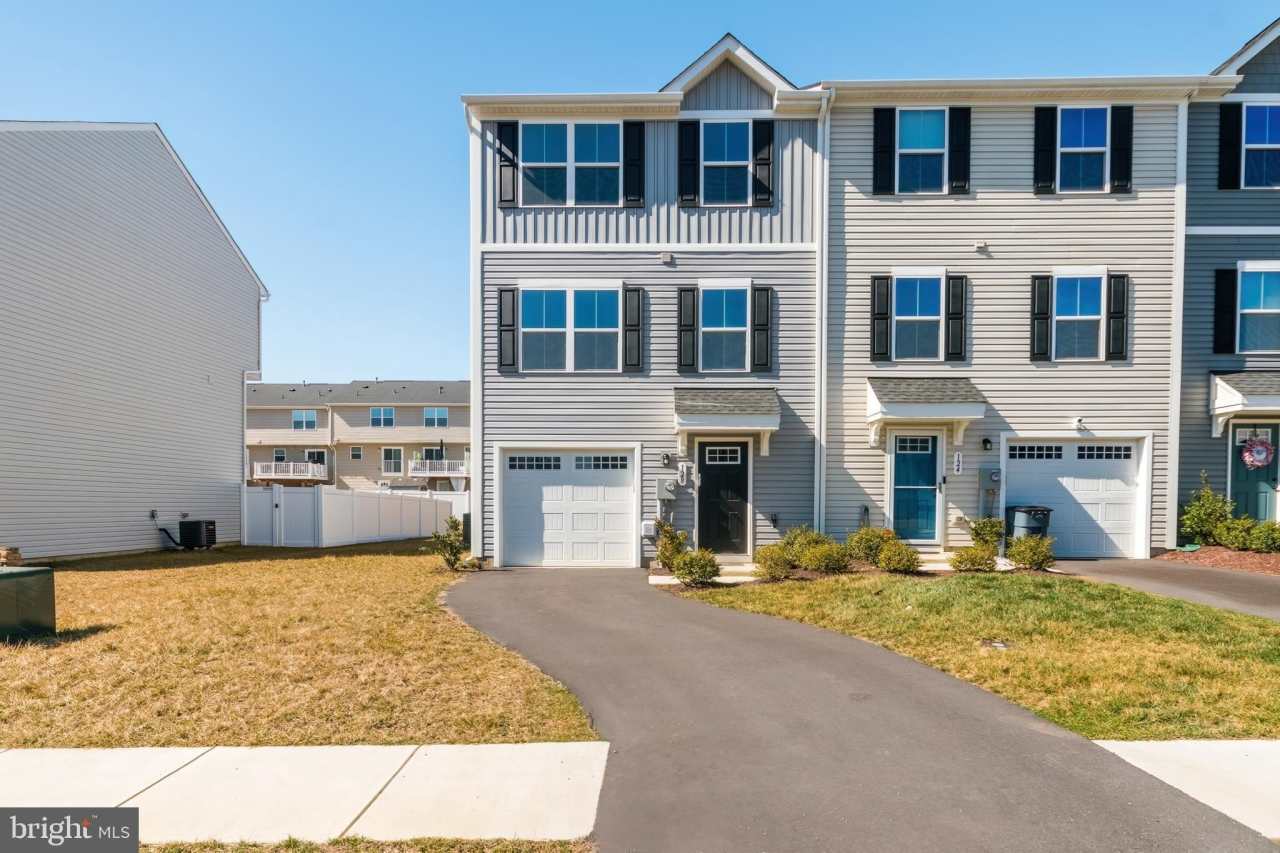 128 OGUNQUIT DRIVE