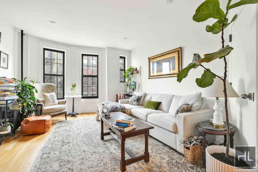 642 PRESIDENT STREET