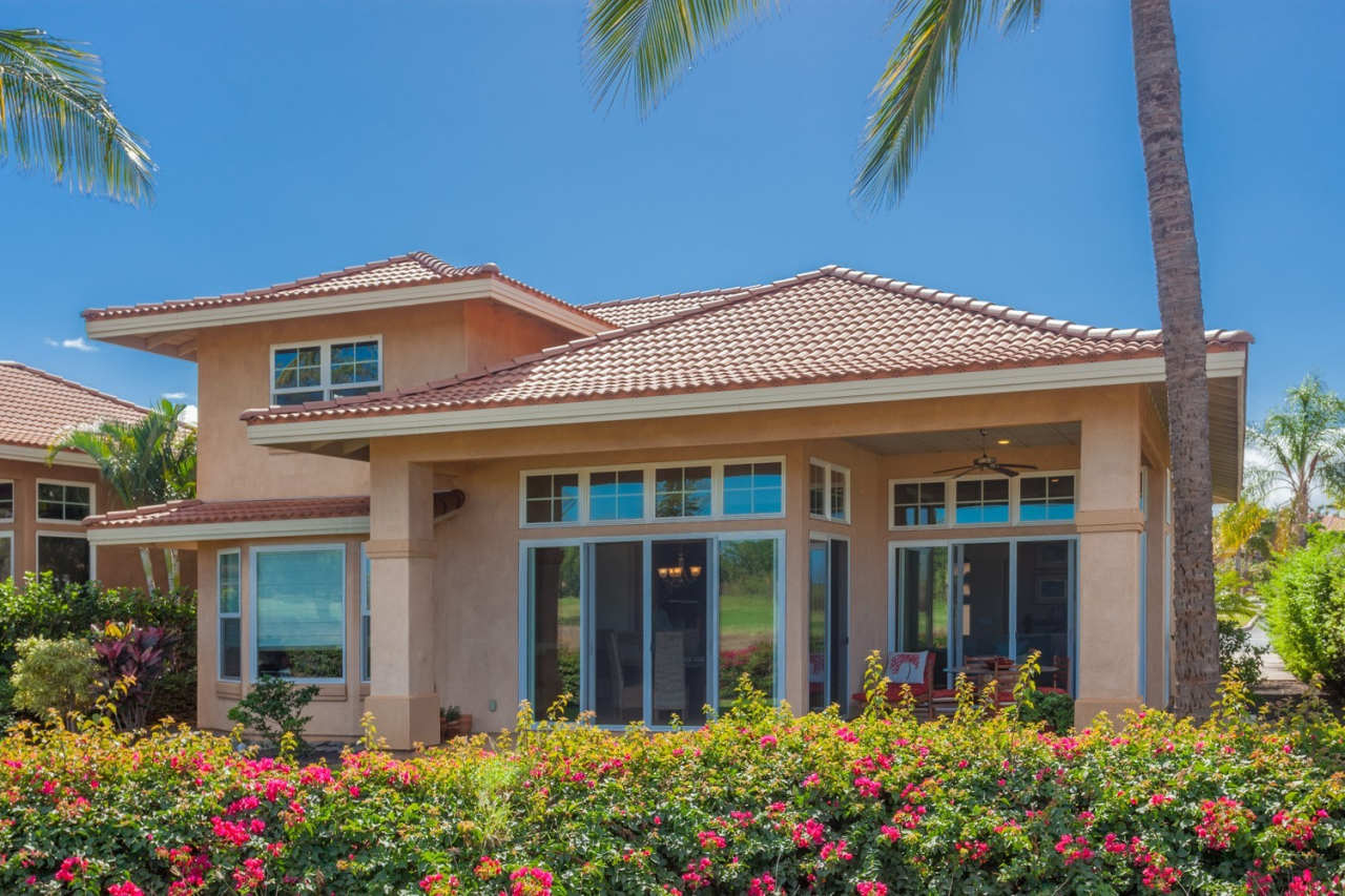 Gorgeous free standing luxury Hokulani Golf Villa fully furnished 3/2.5 for rent