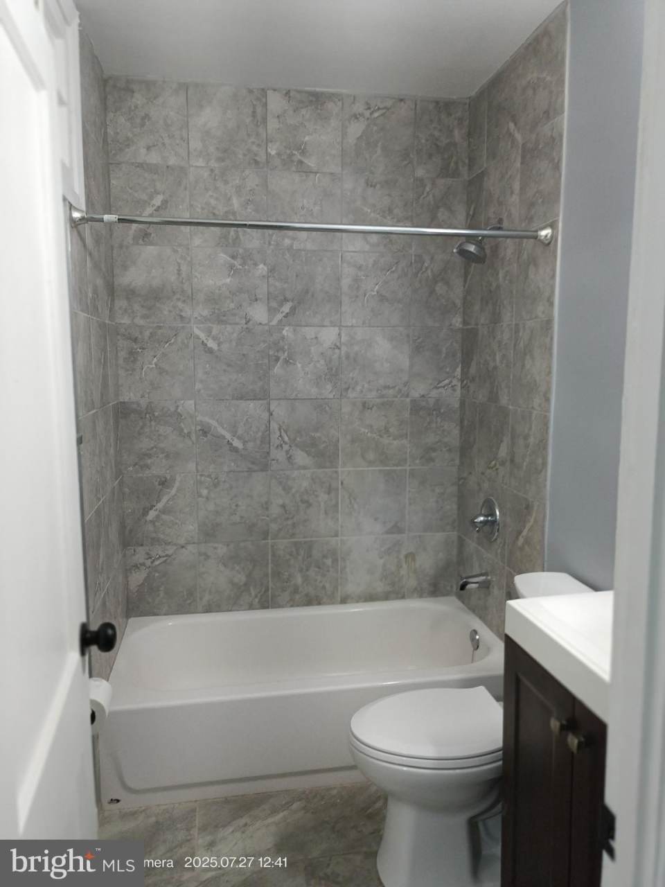 1617 HOLBROOK STREET NE