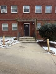 4593 MacArthur Boulevard Northwest - 2