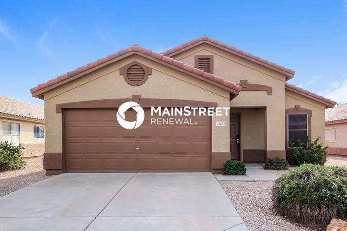 11261 East Quarry Avenue