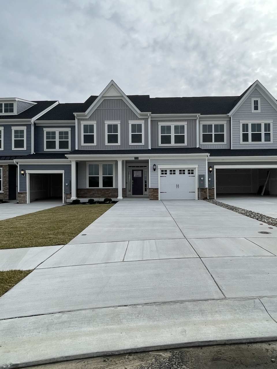 37210 Fayetteville Ct