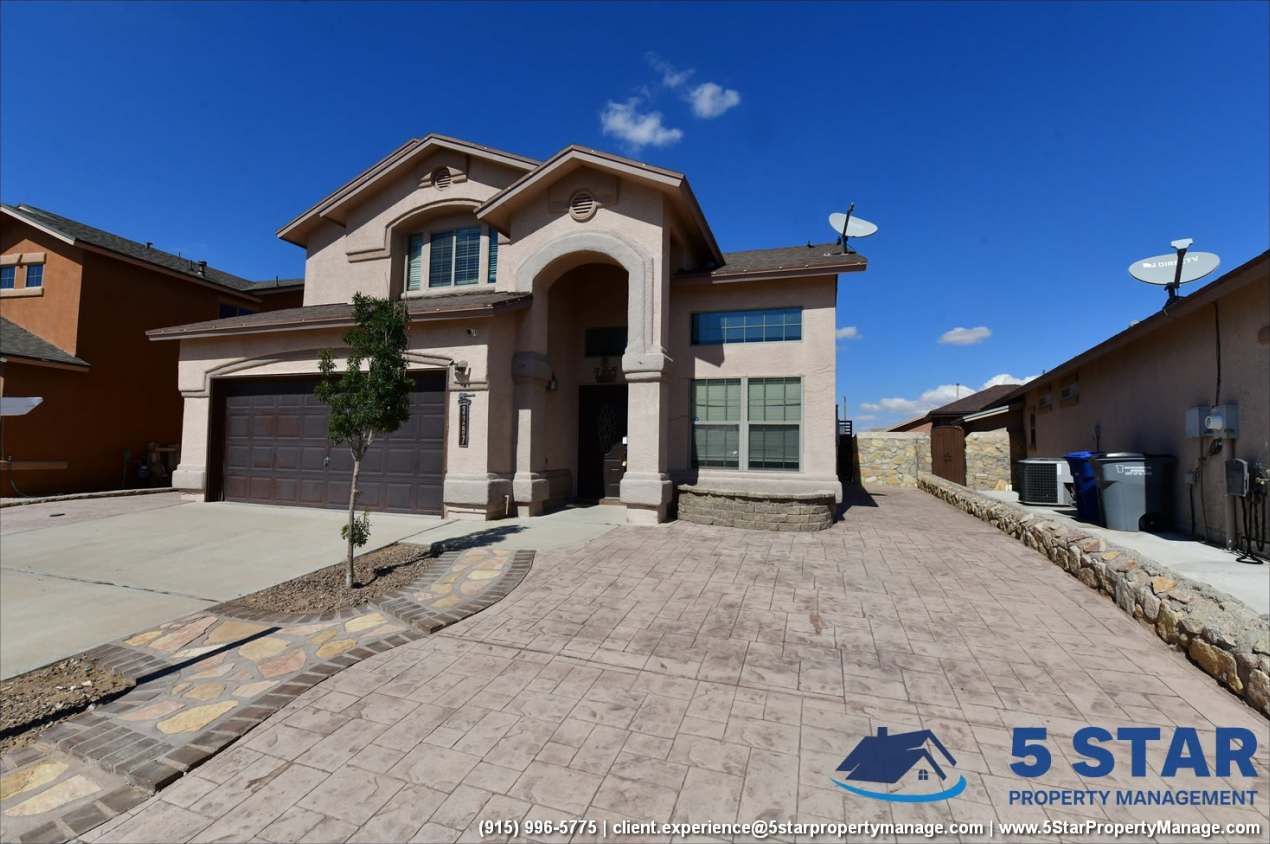 3257 Sunset Point Drive