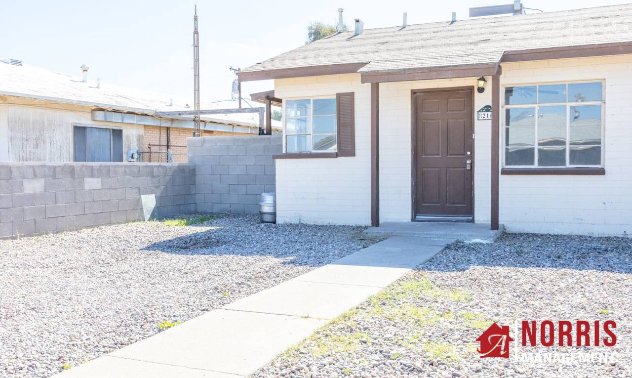 Charming One-Bedroom Duplex