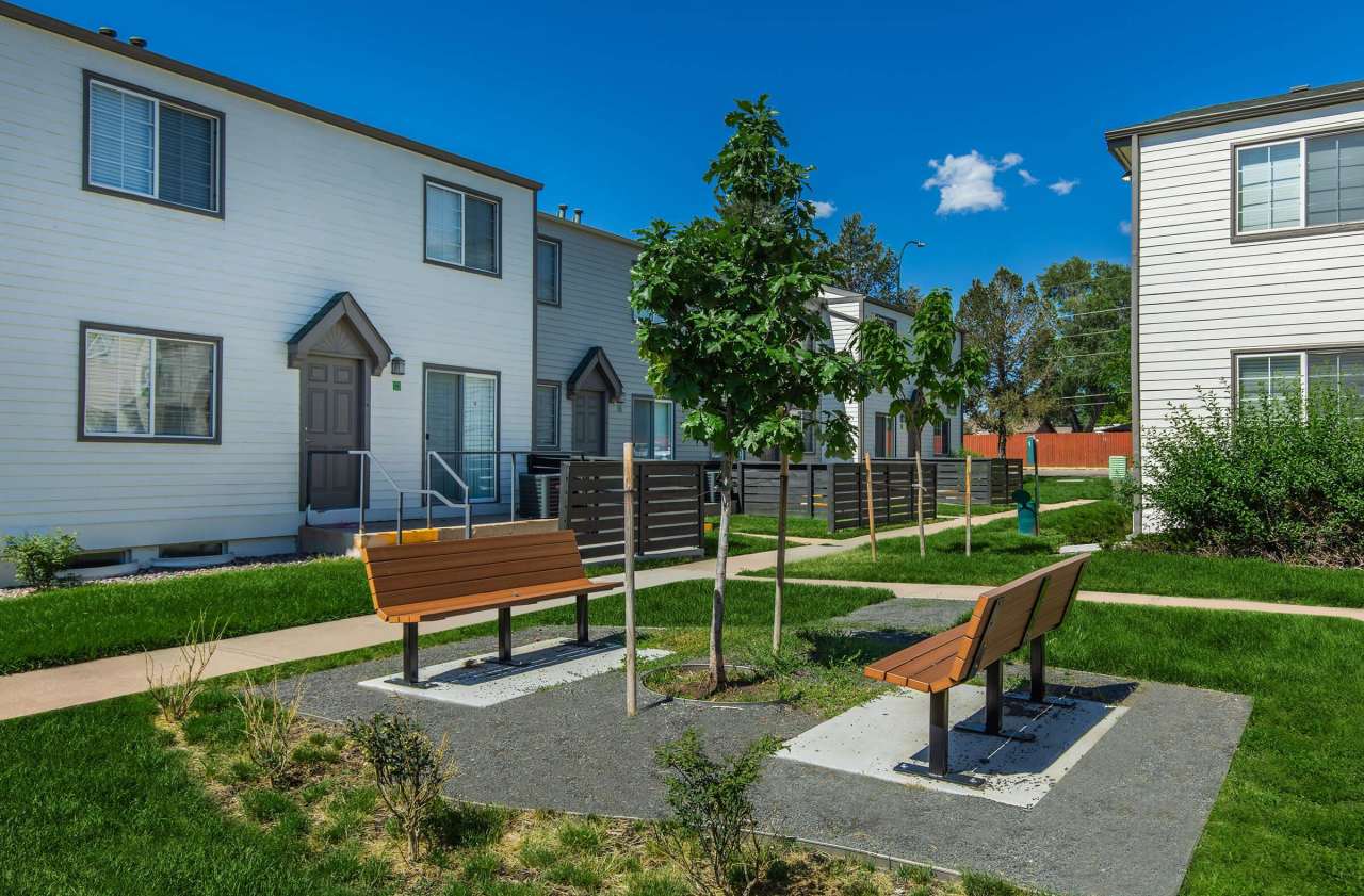 Briar Grove Townhomes