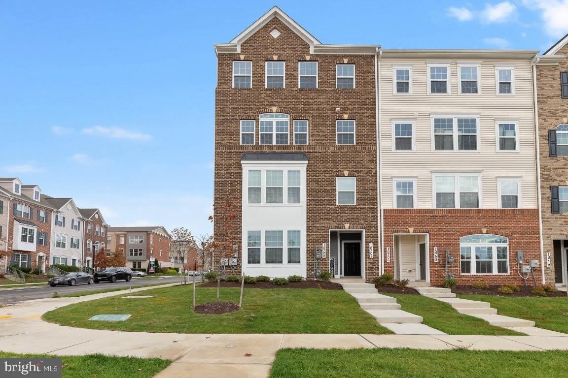 10700 PRESIDENTIAL Parkway