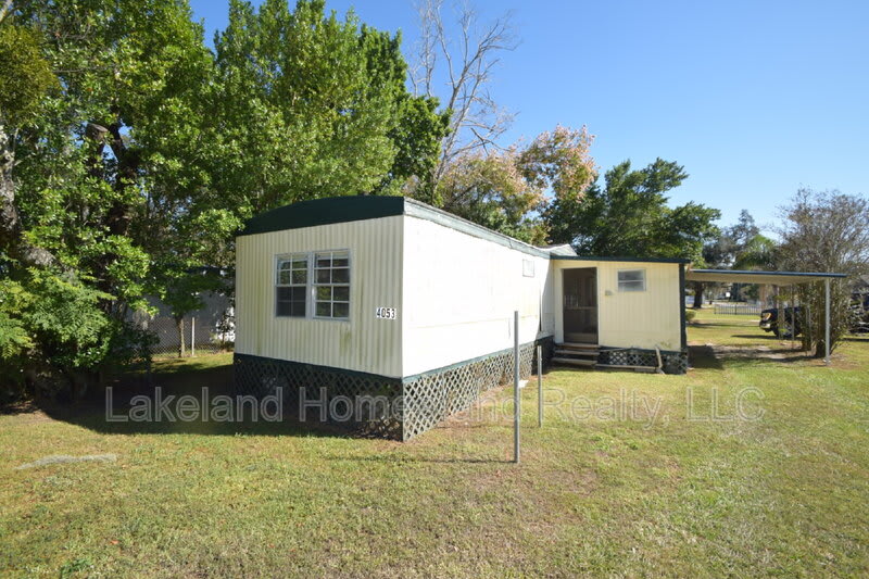 4053 Bay Avenue Southeast