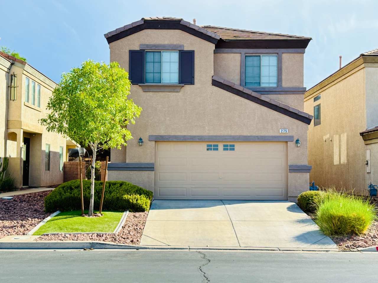 2 Story Home in Henderson with Large Backyard! $500 OFF THE FIRST FULL MONTH'S RENT!
