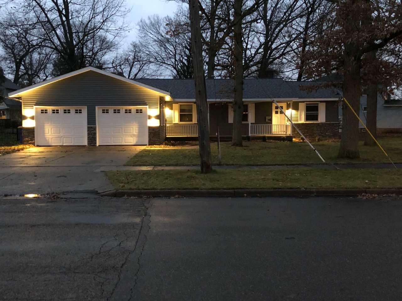 806 Northlawn Street Northeast