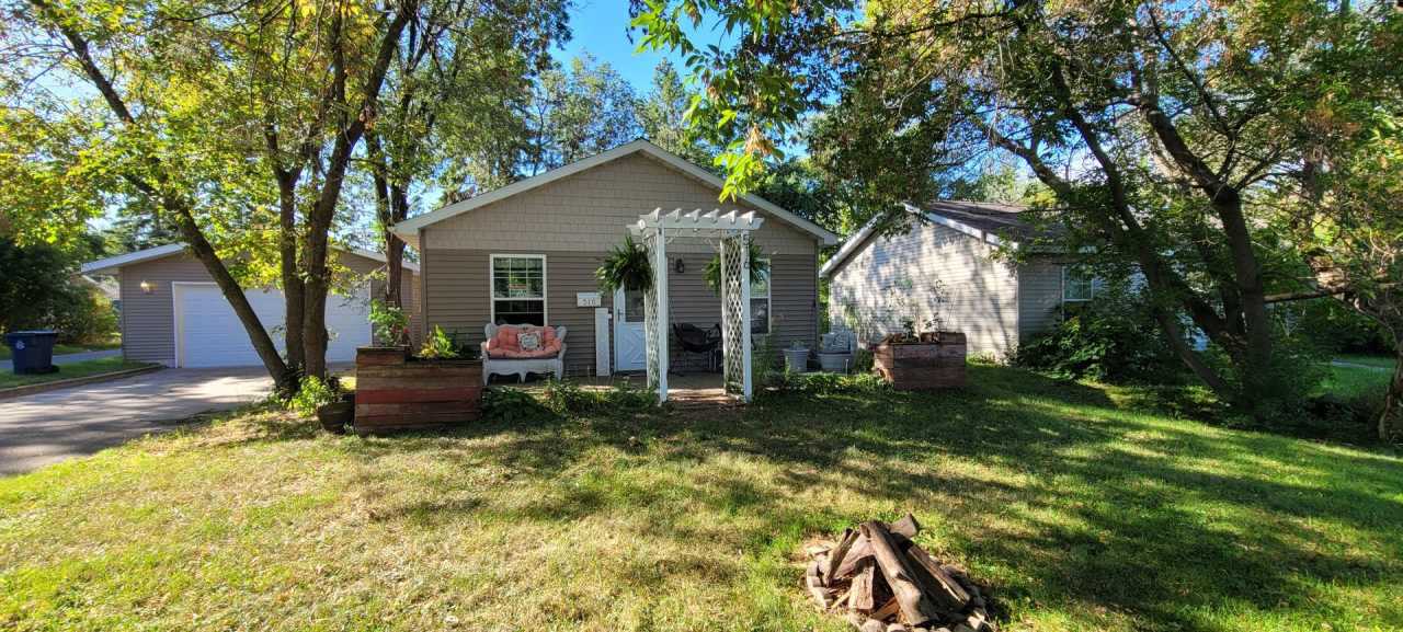 3 Bedroom Single Floor House