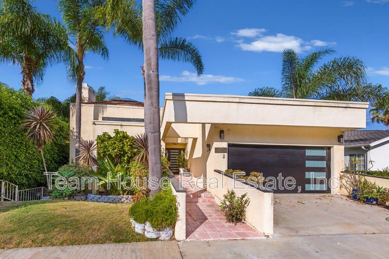 5845 S. Mansfield Avenue