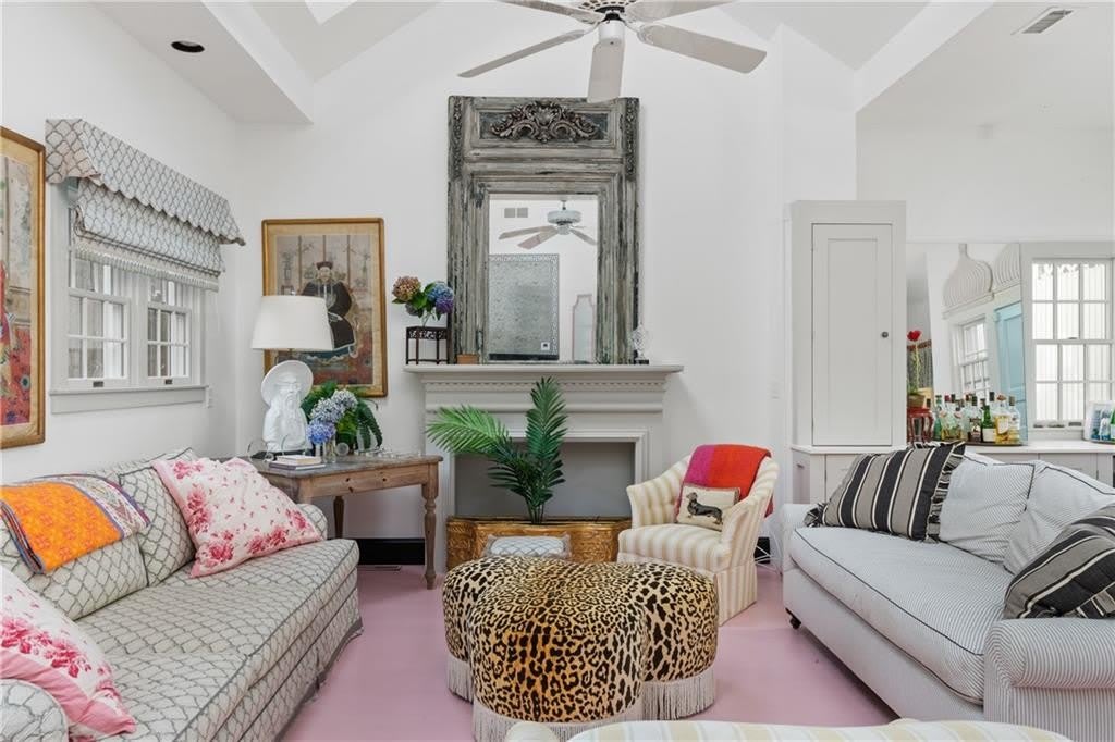 729 Bellevue Avenue unit: Cottage