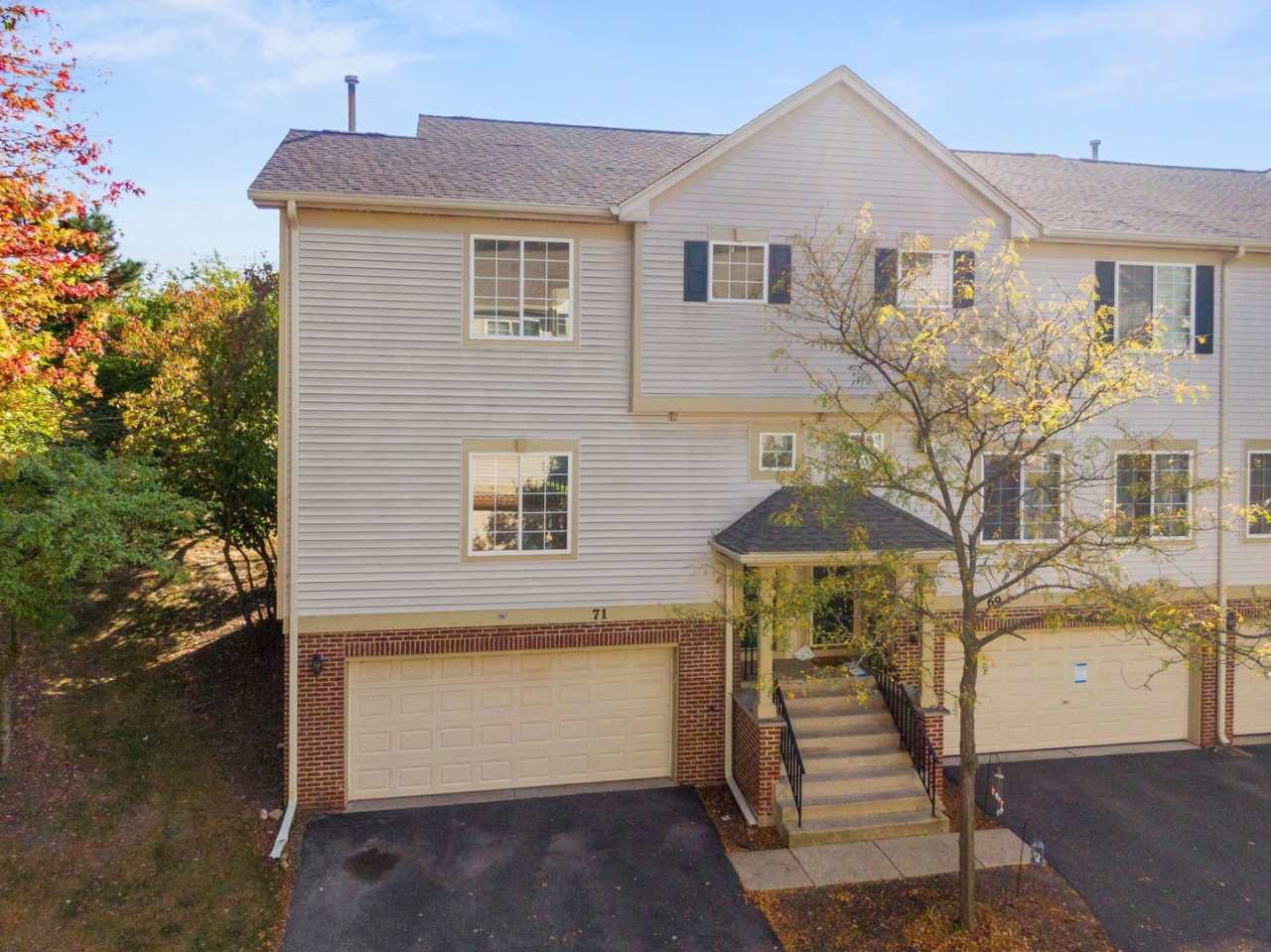 71 Monarch Drive unit: 0