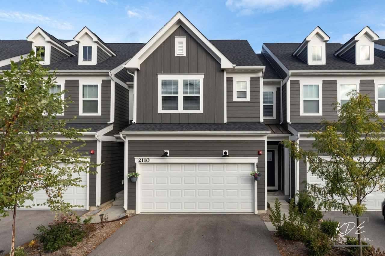 2110 Weatherbee Lane