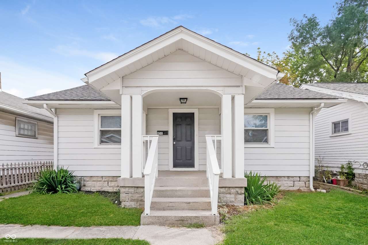 951 N Kealing Avenue