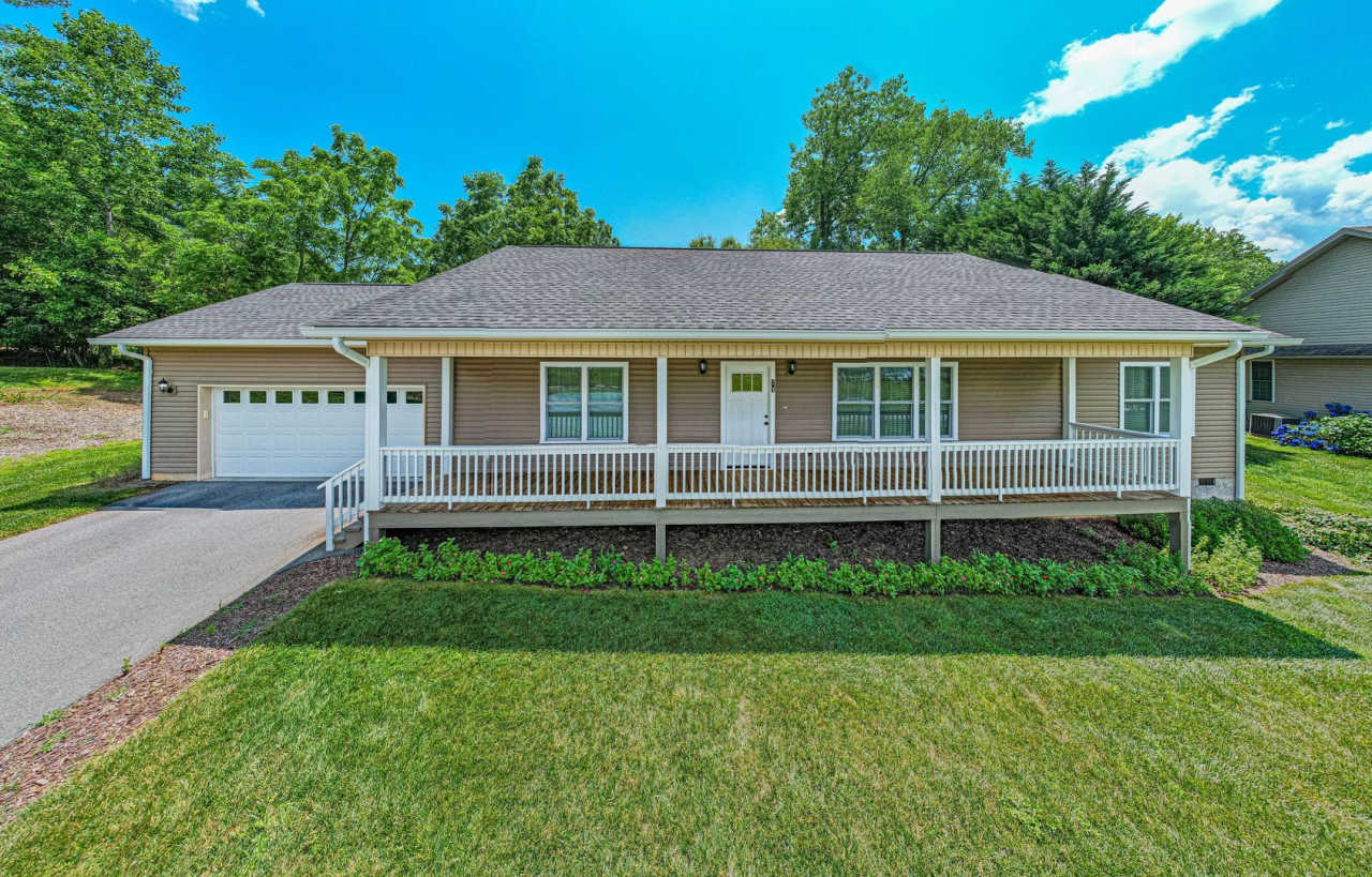 Between Brevard  Hendersonville