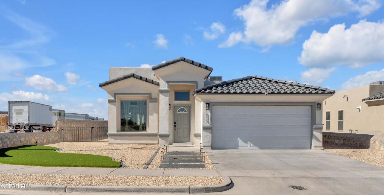 805 paseo tranquillo Place