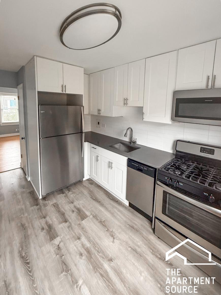 6721 North California Ave.