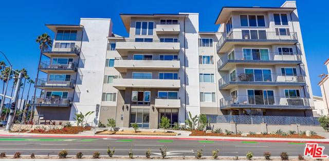 230 South Catalina Avenue