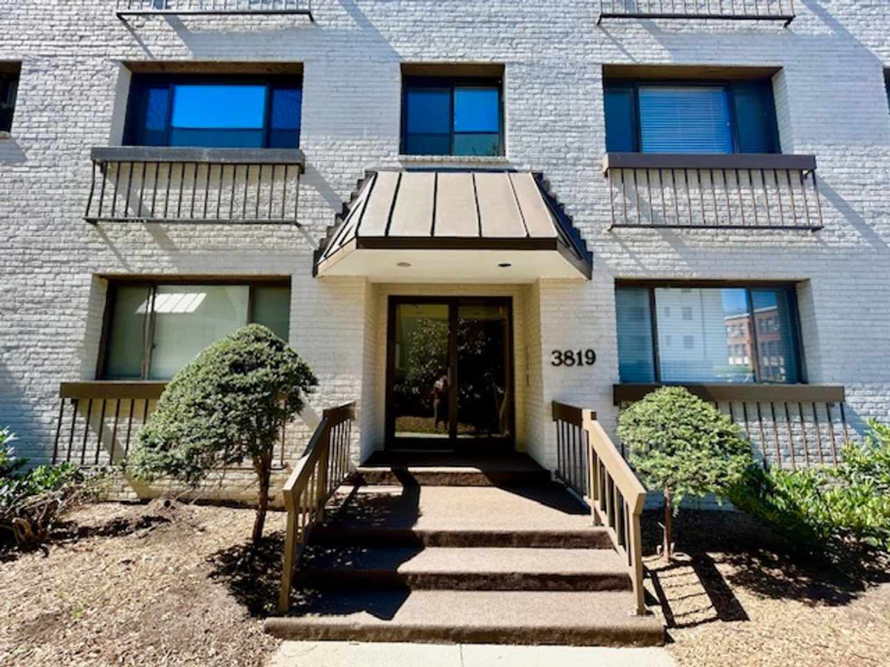 New Price and 2 months free rent!