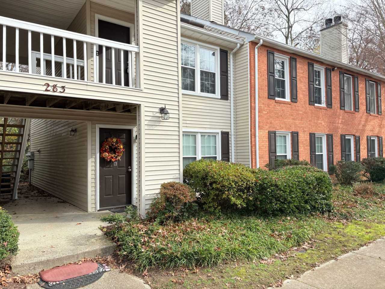 Conveniently Located 2 Bed Condo Near Colonial Williamsburg