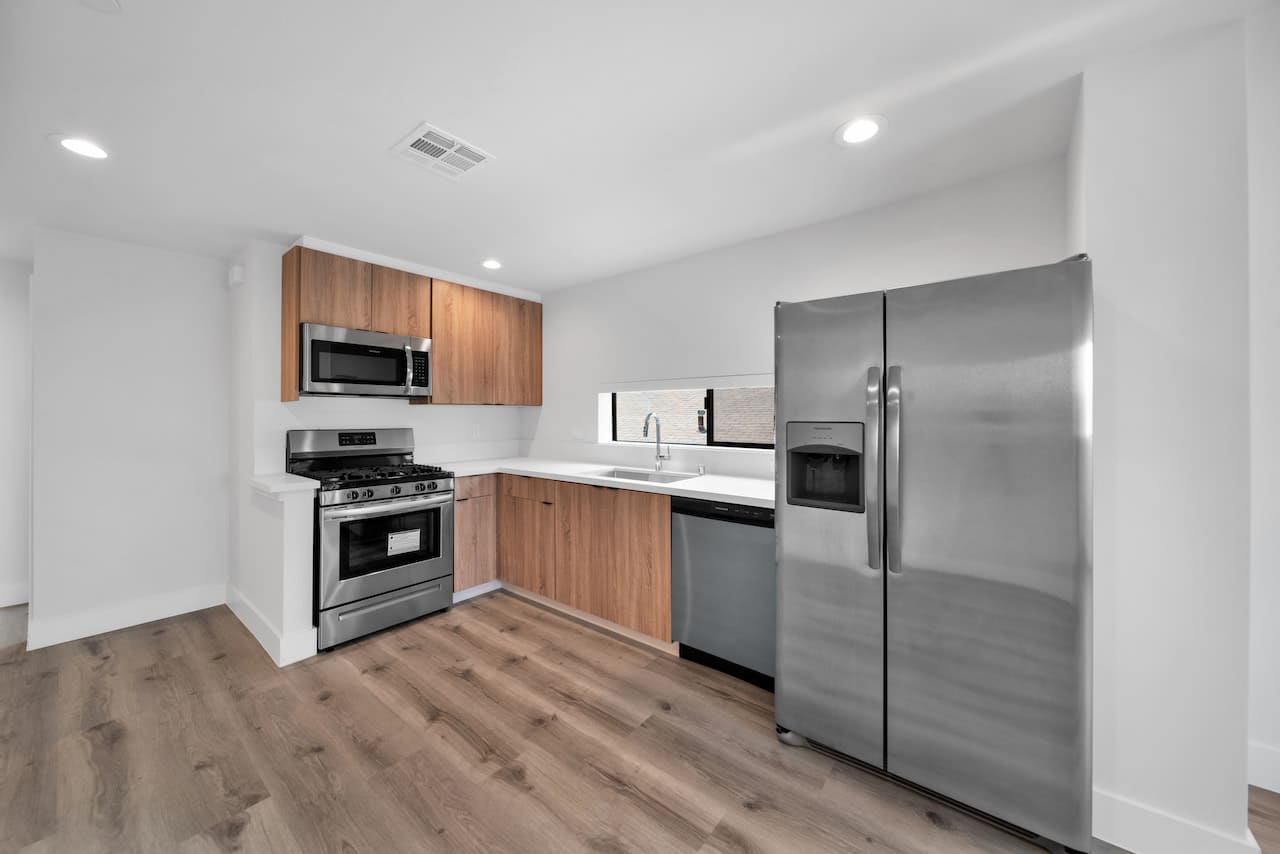 11522 Emelita Street