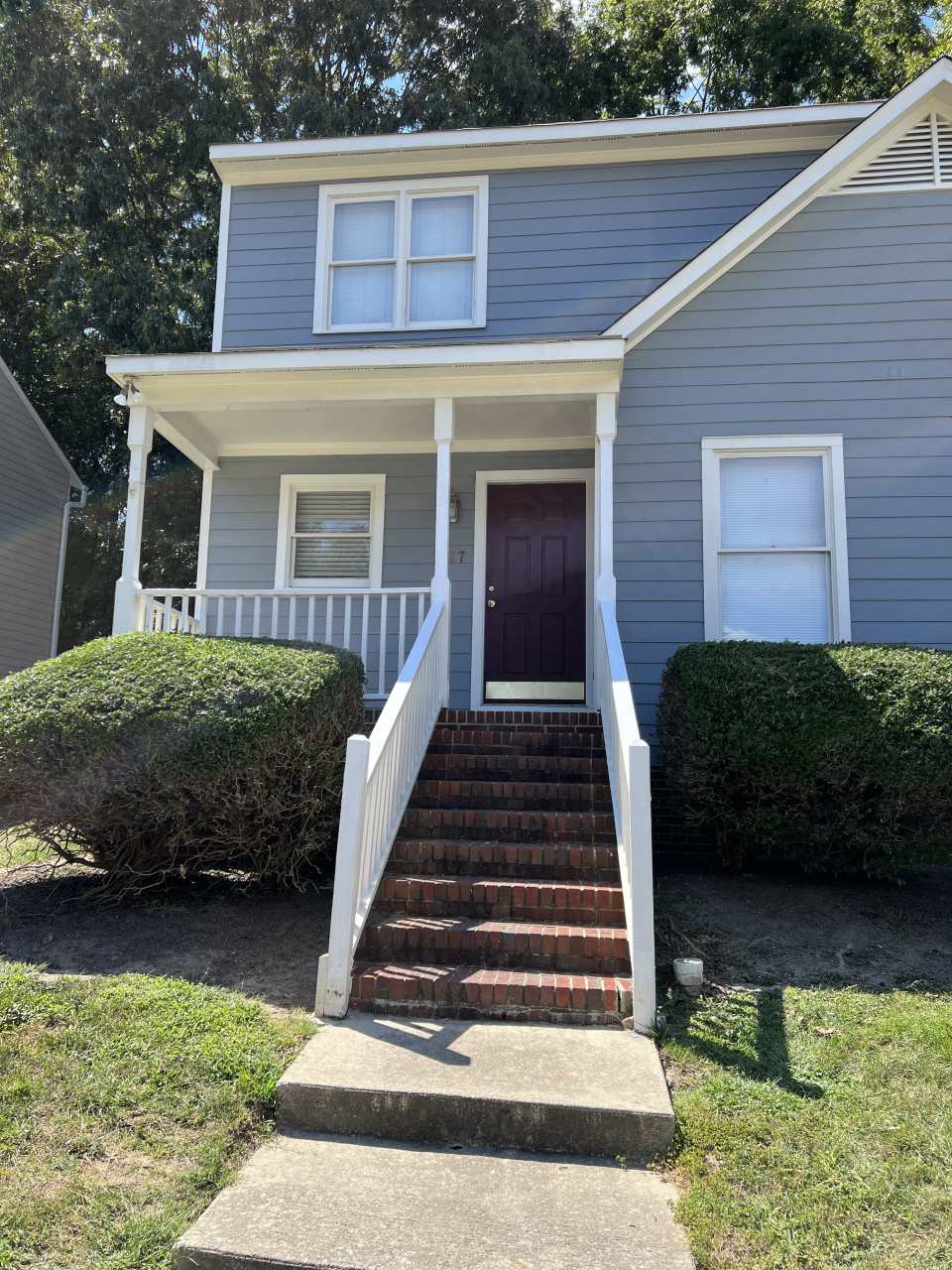 1627 Oakland Hills Way