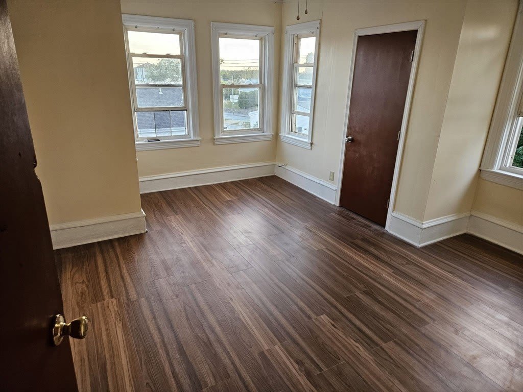 26 Marchand St unit: 3