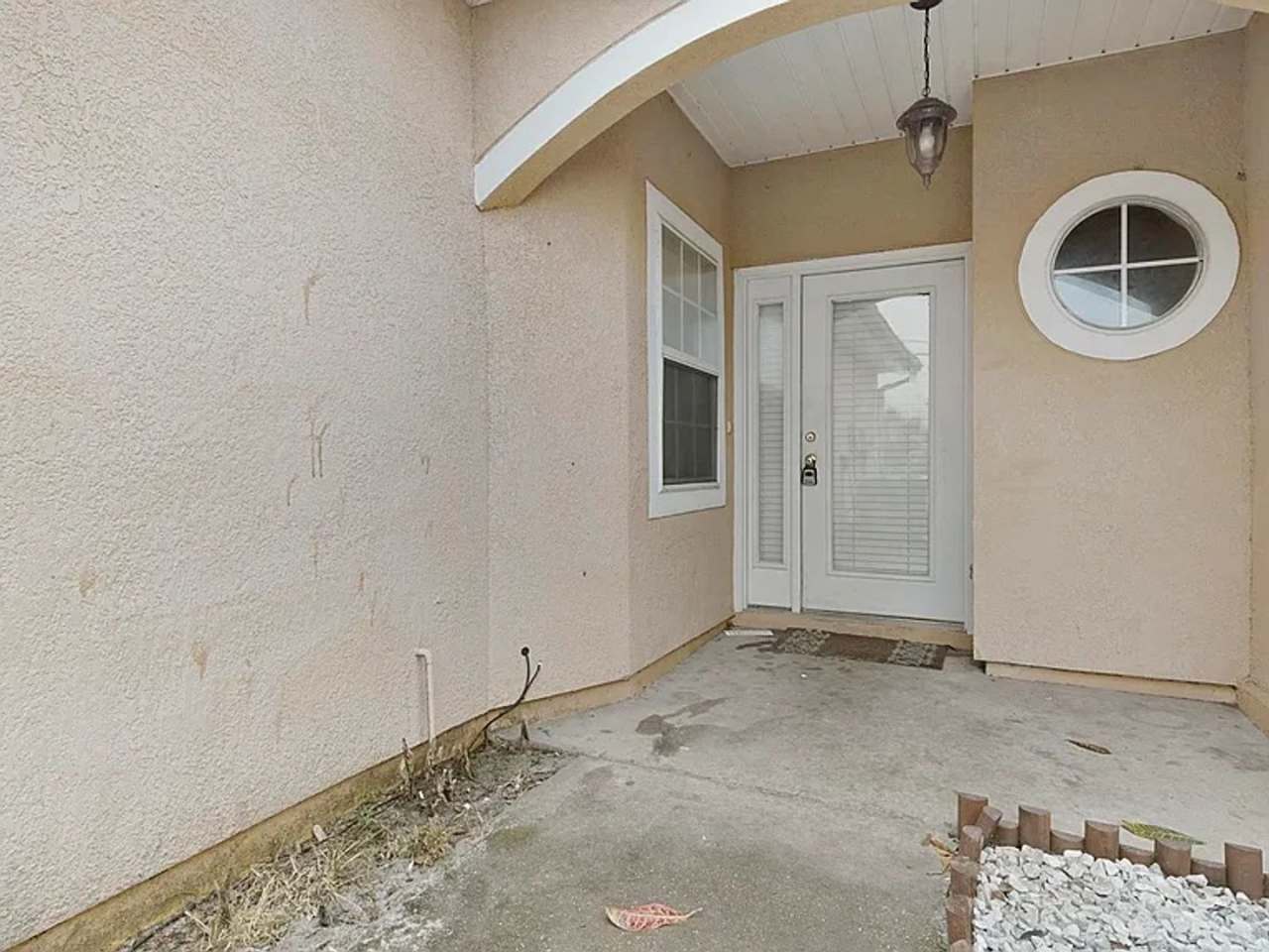 Single-Family House for Rent