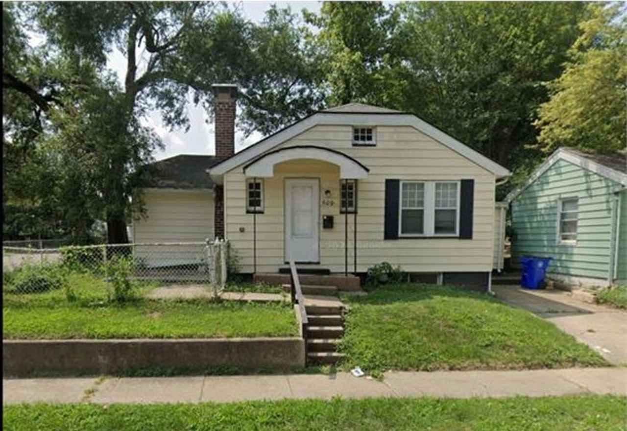 609 W Cushing St, Decatur, IL 62526