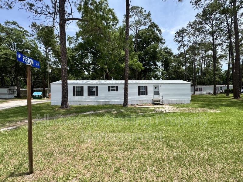 108 SW Piston Glen (#7)