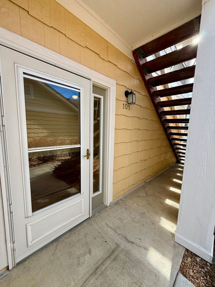 4675 Hahns Peak Drive