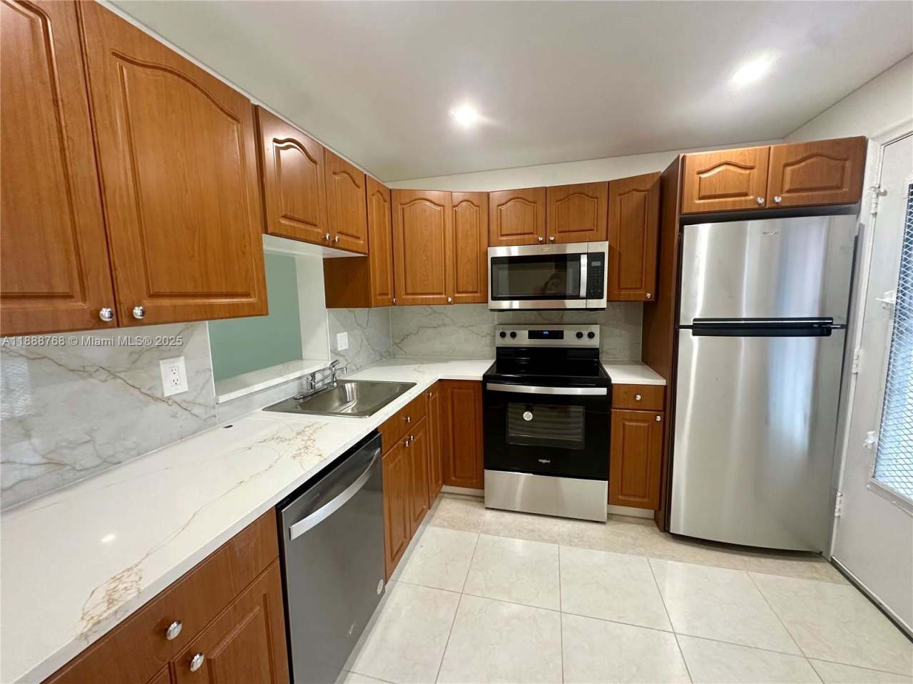 301 Northeast 14th Avenue