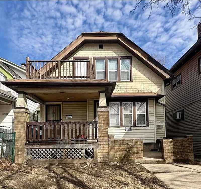 3706 North 26th Street