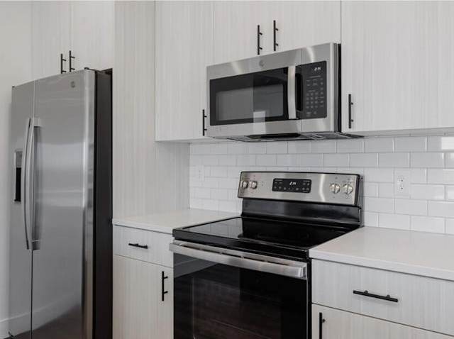 253 West 17th Street Unit C11