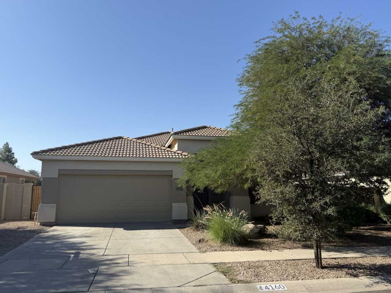 Power Ranch 4-bedroom single level.