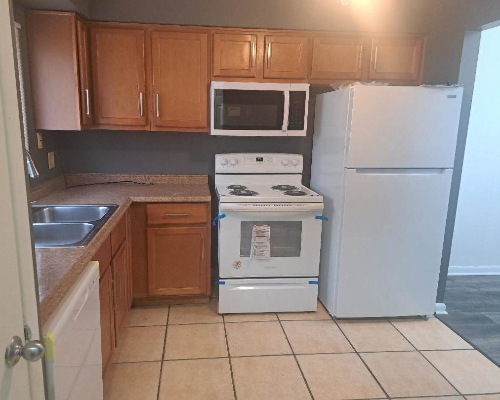 1250 East 276th Street