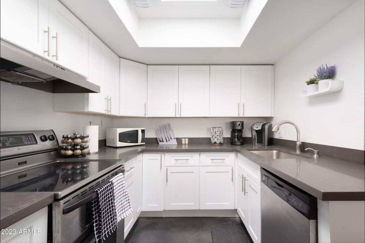 Charming 2BR Condo in Tempe