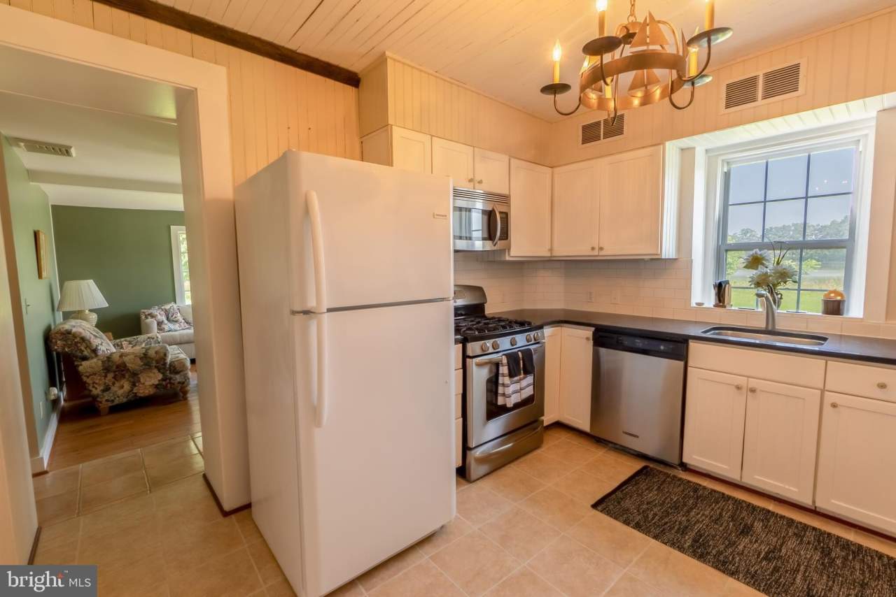 26692 PRESQUILE ROAD