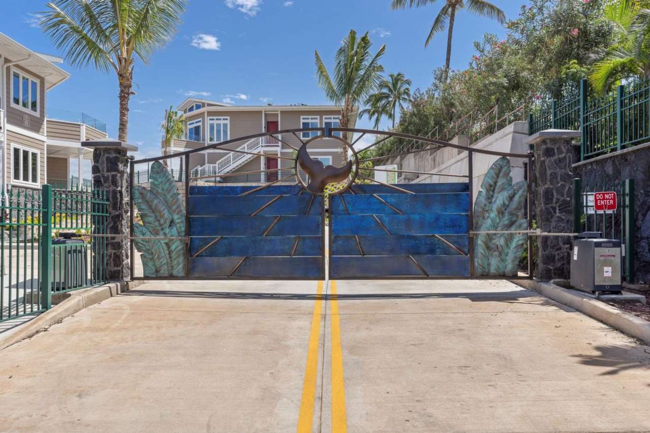 Luxury 3/2 Grated Community in South Kihei.