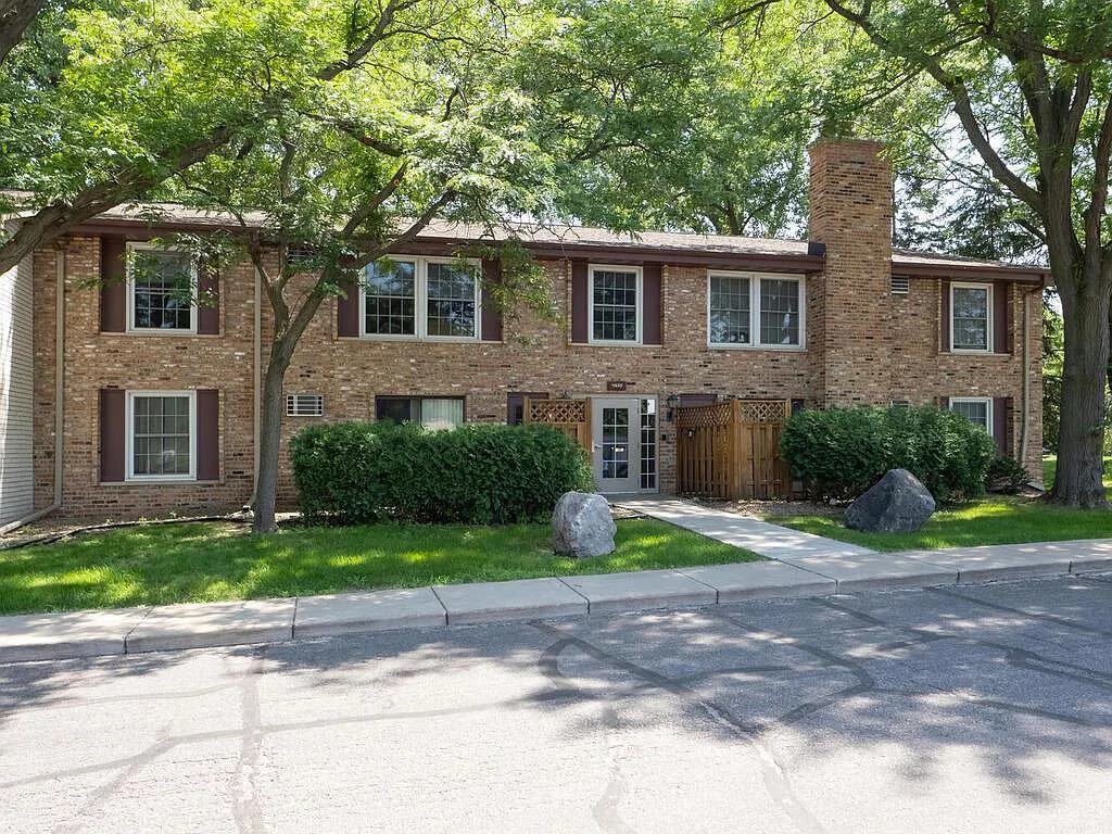 4600 Cedar Lake Rd S Apt 6